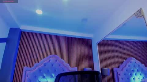 selenastonne online show from 09-27-25, 08:58