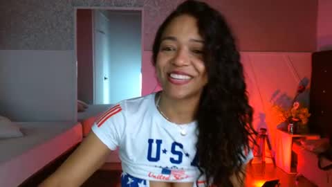Snapshot of selene_bubble chatting on 07-01-26, 02:07 Selene online show from 07-01-26, 02:07