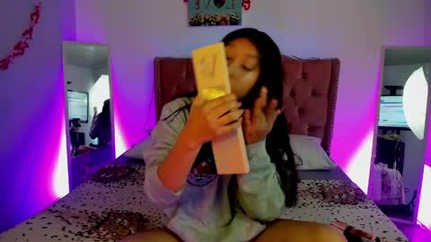 Snapshot of selene_rushe chatting on 04-27-26, 12:58 selene rushe online show from 04-27-26, 12:58