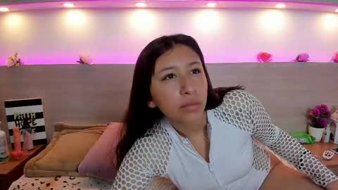 Snapshot of selene_rushe chatting on 05-14-26, 11:50 selene rushe online show from 05-14-26, 11:50