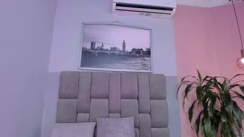 Selene online show from 01-07-26, 04:15