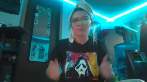 Snapshot of selenebaby chatting on 01-16-25, 06:16 Selene online show from 01-16-25, 06:16