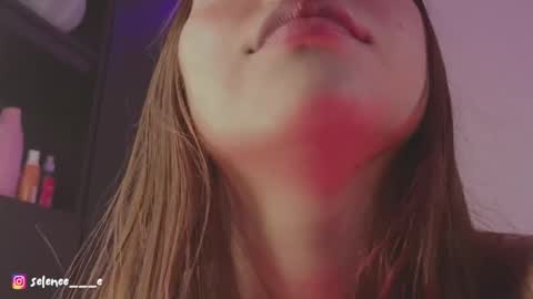 selene online show from 02-17-25, 01:58