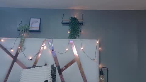 SELENE GIBSON online show from 12-14-25, 11:04