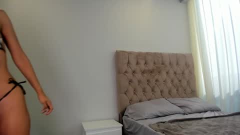 Selene online show from 09-10-25, 01:00