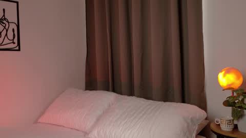 Selene Nova online show from 01-05-26, 06:00