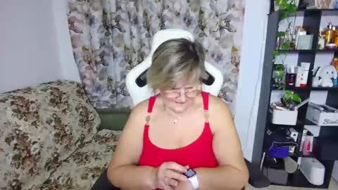 Selenna online show from 01-04-25, 12:59