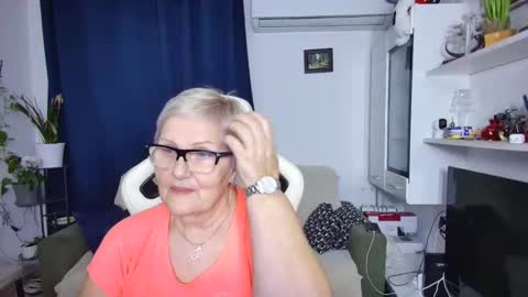 Selenna online show from 04-07-26, 05:46