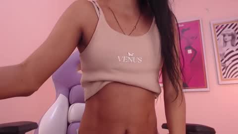 Snapshot of seleny_fitness chatting on 02-11-25, 01:51 Mayte online show from 02-11-25, 01:51