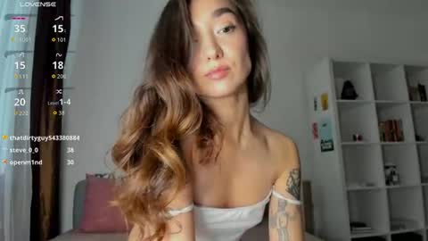 Snapshot of selinaa_kyle chatting on 07-08-26, 03:33 Chris online show from 07-08-26, 03:33