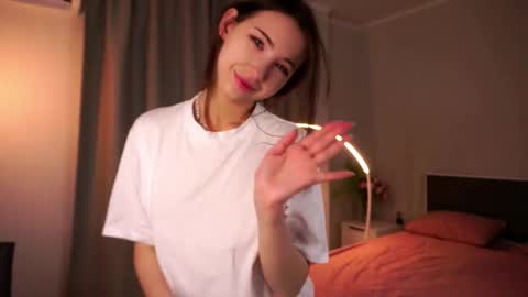 Elizabeth online show from 11-21-25, 04:38