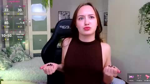 Snapshot of selinsselin chatting on 10-06-25, 05:05 sweetie Selin 3 online show from 10-06-25, 05:05