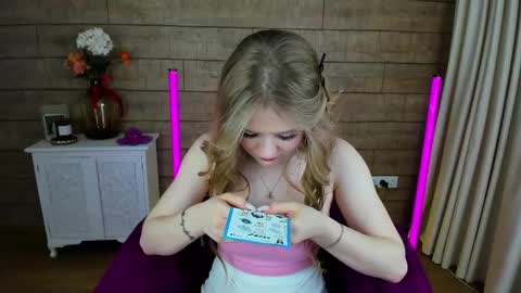 SelinSwarovski online show from 03-11-25, 02:43