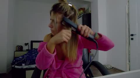 sellena_angel online show from 12-05-25, 12:47