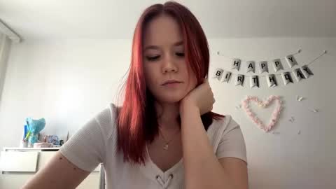 Lily online show from 04-18-26, 10:52