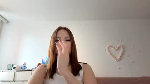 Lily online show from 05-16-26, 10:36