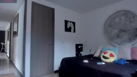 Selyn online show from 03-20-26, 06:02