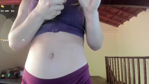 Snapshot of selyn_ chatting on 07-10-26, 12:08 Selyn online show from 07-10-26, 12:08