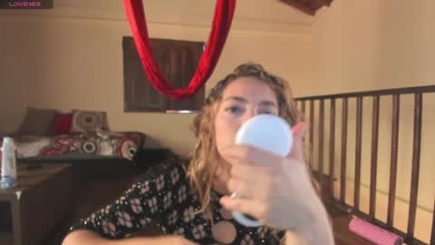 Snapshot of selyn_ chatting on 07-24-26, 05:00 Selyn online show from 07-24-26, 05:00