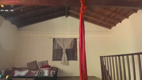 Snapshot of selyn_ chatting on 07-25-26, 01:30 Selyn online show from 07-25-26, 01:30
