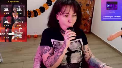 senorita_dakota online show from 10-19-25, 09:37