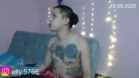 Snapshot of senshiboy666 chatting on 09-18-25, 10:45 Your Boys online show from 09-18-25, 10:45