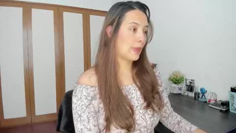 Samantha -  online show from 10-08-25, 08:50