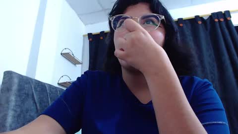 Snapshot of sensual_flame chatting on 12-03-24, 01:30 Camille and sophie online show from 12-03-24, 01:30