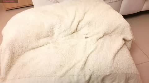 Sensual Kim77 online show from 05-13-26, 01:08