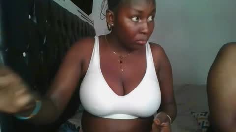 sensual_ria online show from 04-06-26, 09:16