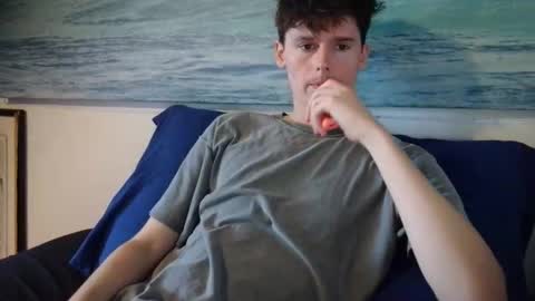 Cam online show from 04-05-26, 10:51