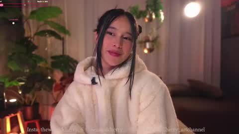 Snapshot of sensualcherry_ chatting on 11-21-25, 11:03 Maria- OF sensual bee online show from 11-21-25, 11:03