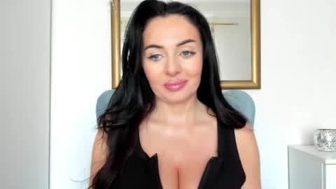 sensuallstella online show from 05-13-26, 06:44