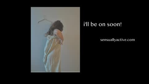 Snapshot of sensually__active chatting on 05-25-26, 10:05 Julia online show from 05-25-26, 10:05