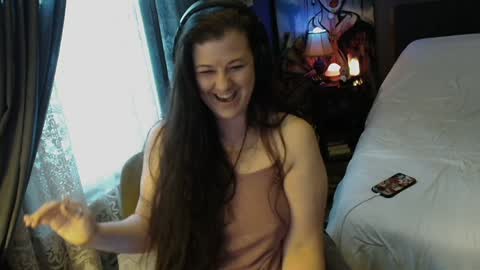 Tara online show from 12-23-24, 01:45