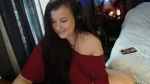 Tara online show from 12-25-24, 05:05