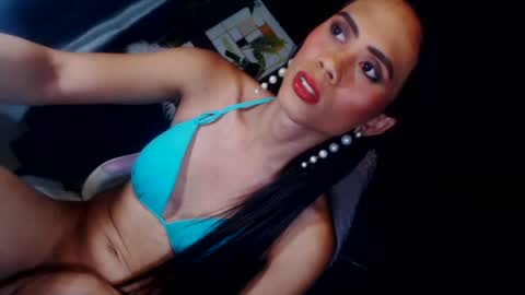 senyora_evangelista online show from 04-11-26, 07:45