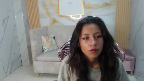 serabella_s online show from 11-27-25, 03:58