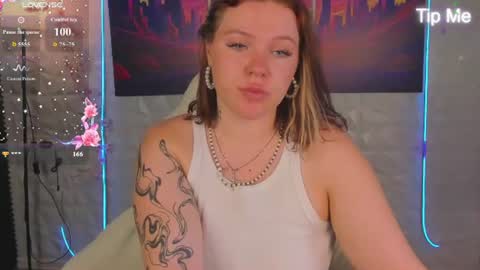 Lisa and Mona online show from 07-05-26, 04:19
