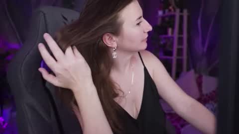 Snapshot of seraphinesparda chatting on 07-12-26, 11:56 Sera online show from 07-12-26, 11:56