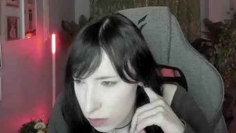 Snapshot of seraphinesparda chatting on 07-17-26, 11:50 Sera online show from 07-17-26, 11:50