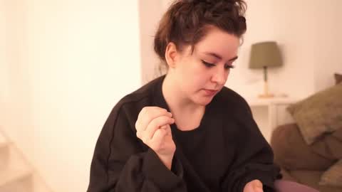 SeraReads online show from 03-03-25, 07:54