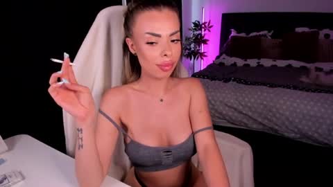 Snapshot of seravonndee chatting on 06-19-26, 12:53 Ana online show from 06-19-26, 12:53