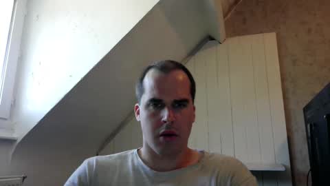 Snapshot of serdarren1992 chatting on 04-22-26, 03:24 serdarren1992 online show from 04-22-26, 03:24