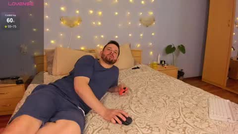 Snapshot of serdron_ chatting on 01-24-25, 03:55 Alisha Kevin online show from 01-24-25, 03:55