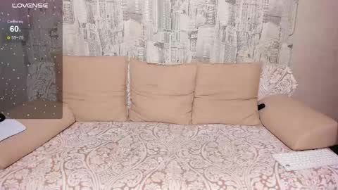 Snapshot of serdron_ chatting on 09-14-25, 09:08 Alisha Kevin online show from 09-14-25, 09:08