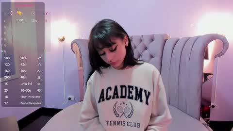 Snapshot of seren_bleck chatting on 02-27-25, 05:24 Seren Follow me online show from 02-27-25, 05:24