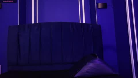 Snapshot of serena_sex31 chatting on 04-15-26, 12:01 Serena online show from 04-15-26, 12:01