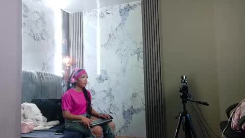 Snapshot of serena_sex31 chatting on 05-07-26, 11:59 Serena online show from 05-07-26, 11:59