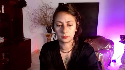 Snapshot of serena_xyz chatting on 09-27-25, 06:46 Serena Xyz online show from 09-27-25, 06:46